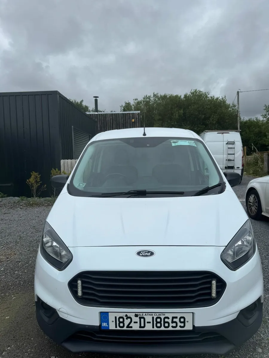 Ford transit courier - Image 1