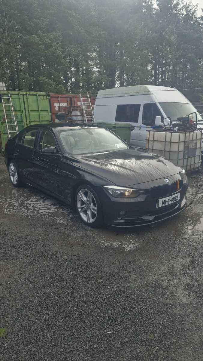 BMW 3-Series 2014 - Image 1