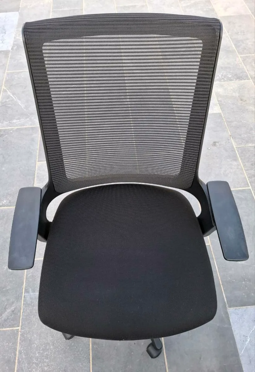 Office Chair - Image 1