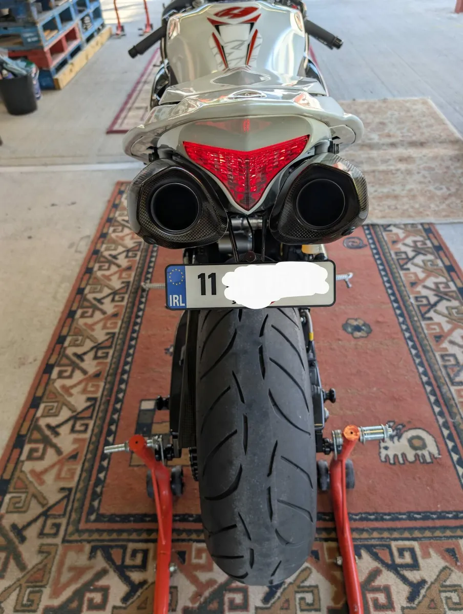 Motorcycle - Image 4