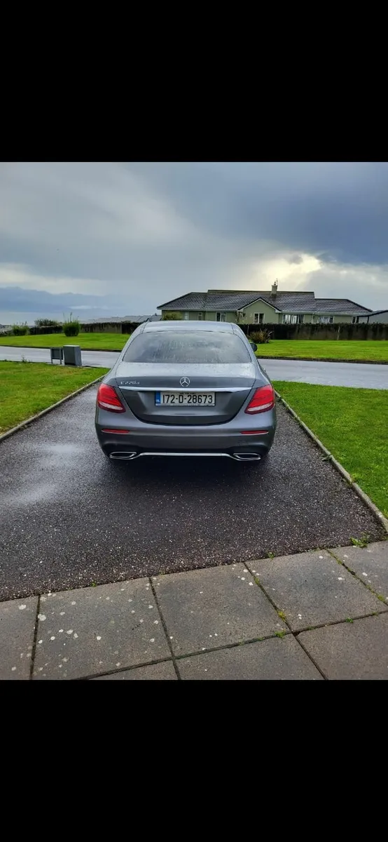 Mercedes-Benz E-Class 2017 - Image 3
