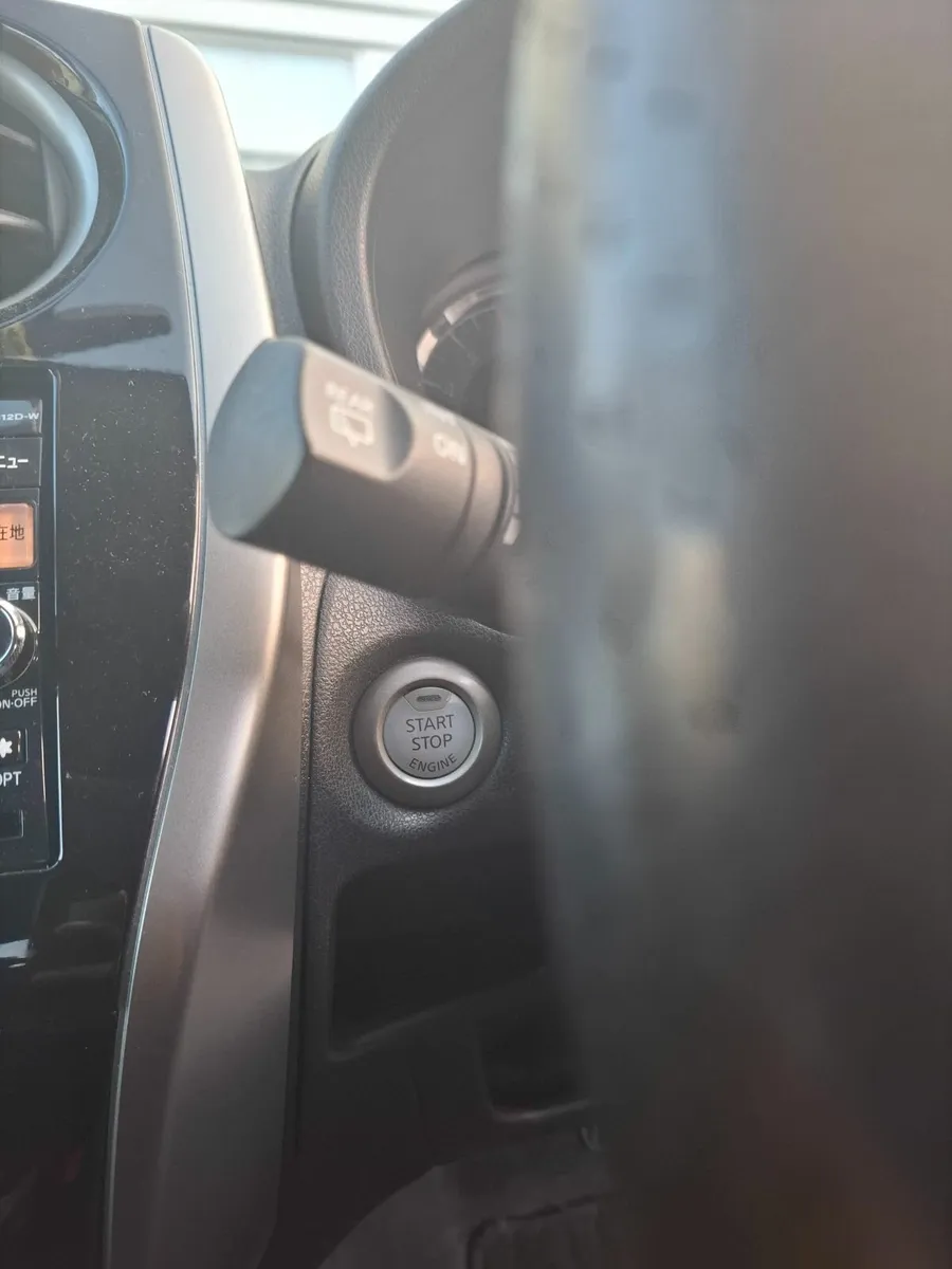 1.2L Automatic Nissan Note 2012  Petrol - Image 3