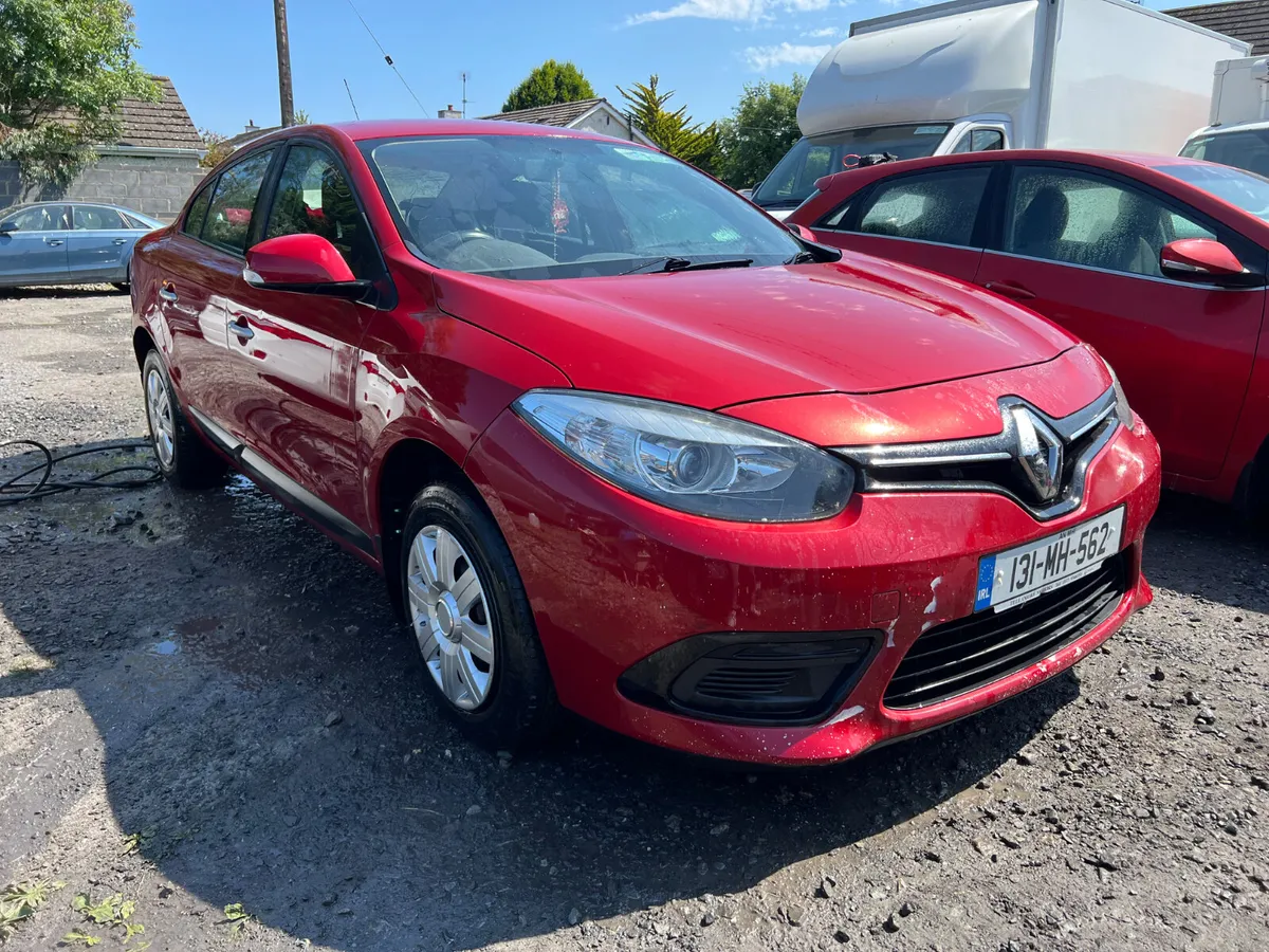 2013 Renault Fluence 1.5 Diesel drive away - Image 2