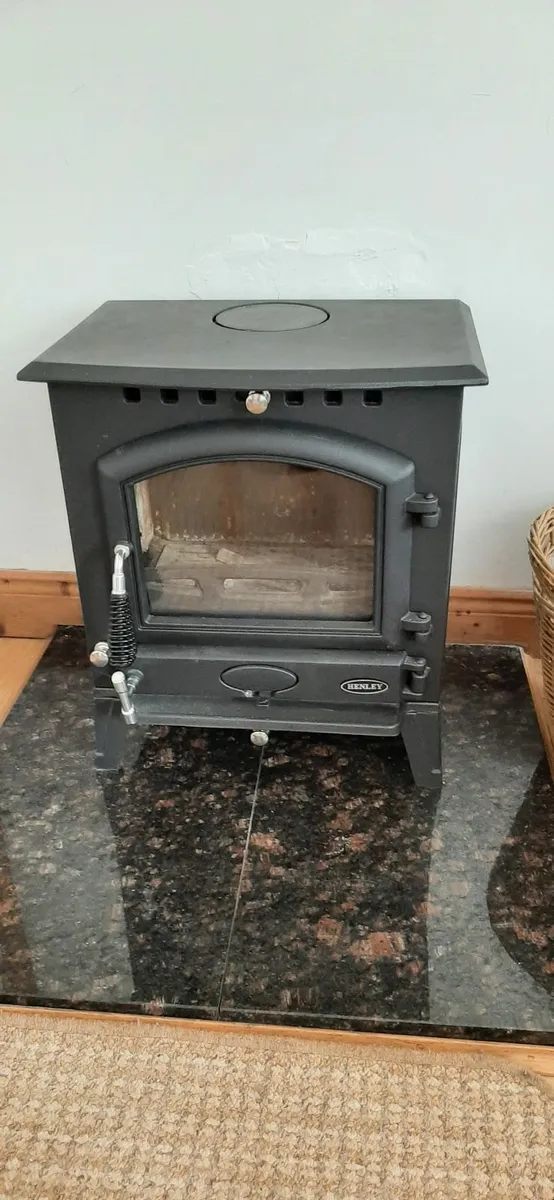 Henley Bracken Eco  8KW multifuel stove - Image 3