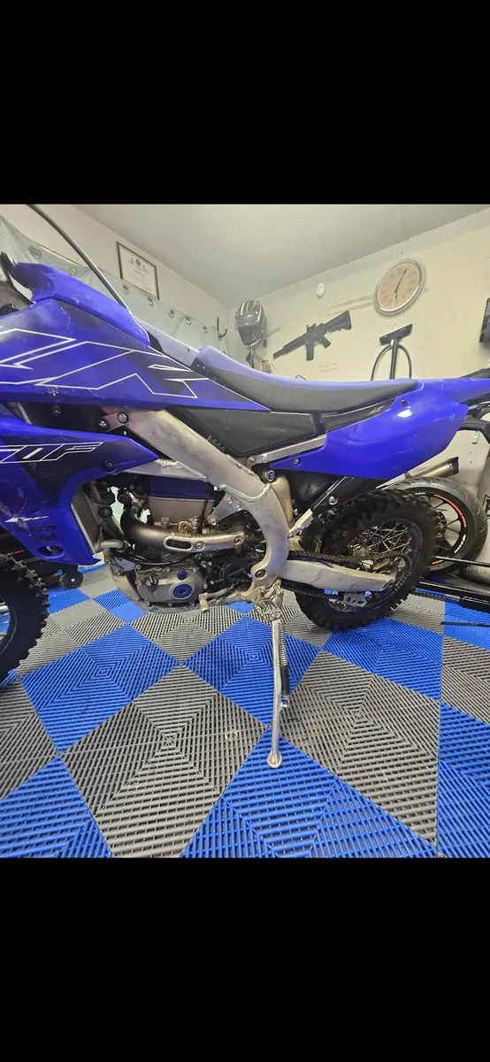 Motorbike - Image 4