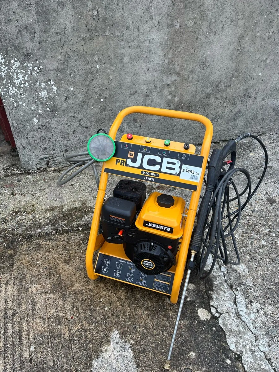 JCB 6.5HP petrol power-washer - Image 1