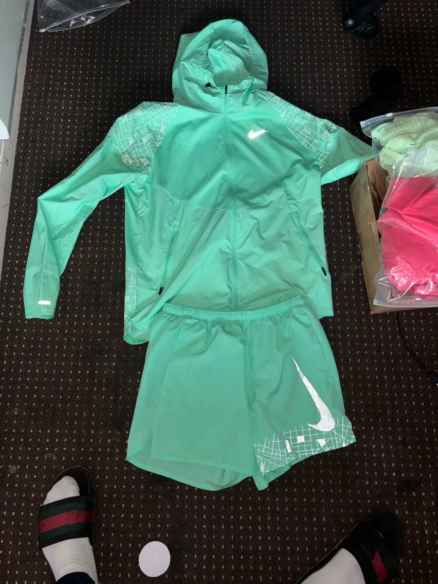 Nike set - Image 2