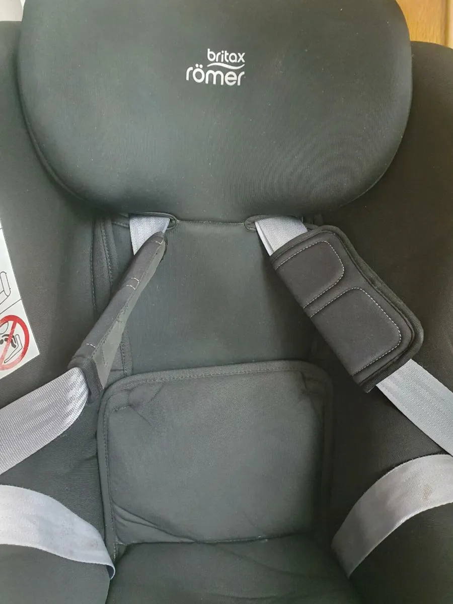 Britax Romer Car Seat - Image 4