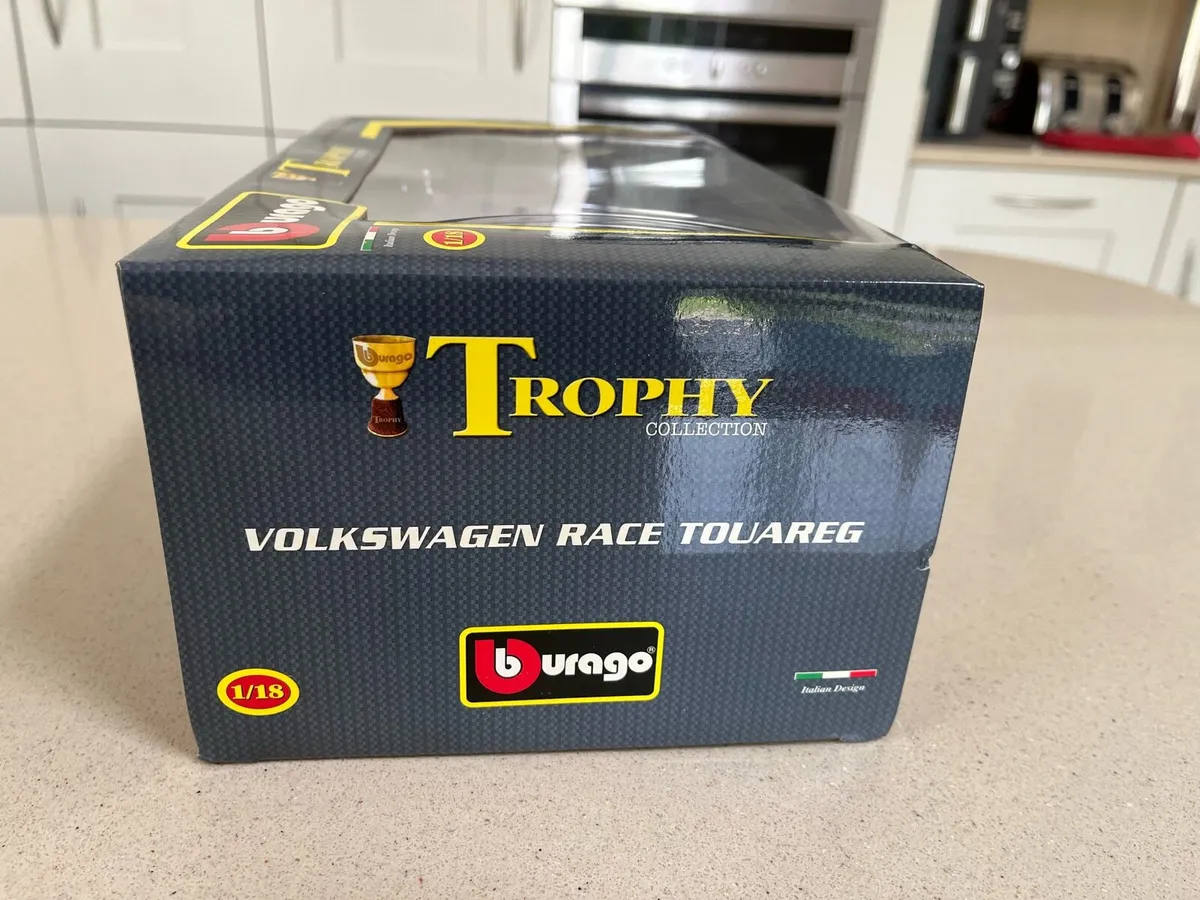 Volkswagen Touareg Rally 1/18 Rare - Image 4