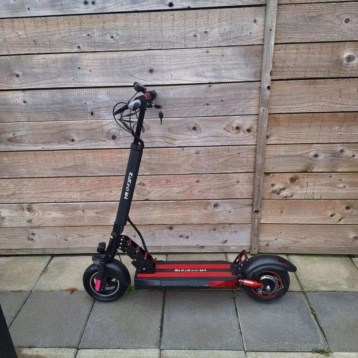 2 electric scooters - Image 1