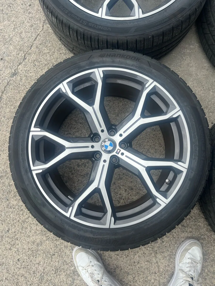 Genuine BMW X5 21” Alloys - Image 3