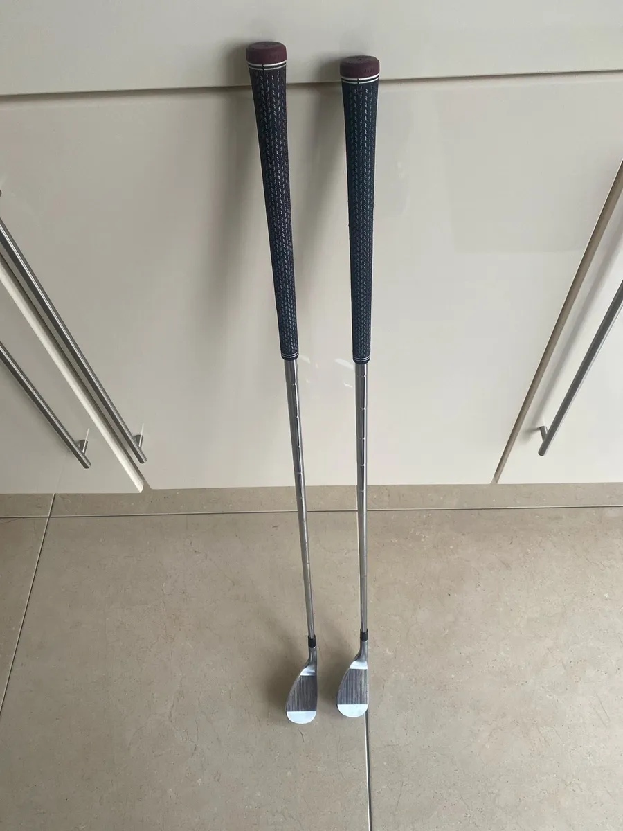 Golf wedges - Image 1