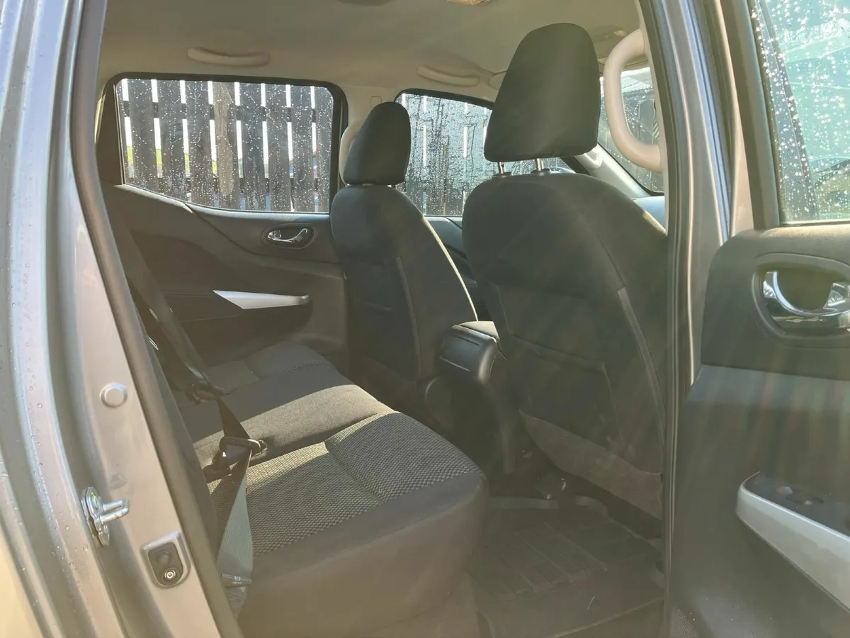 Nissan Navara 2021 - Image 2
