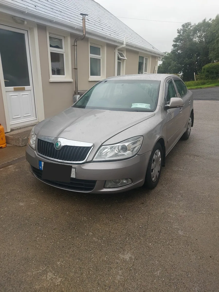 Skoda Octavia 2012 - Image 2