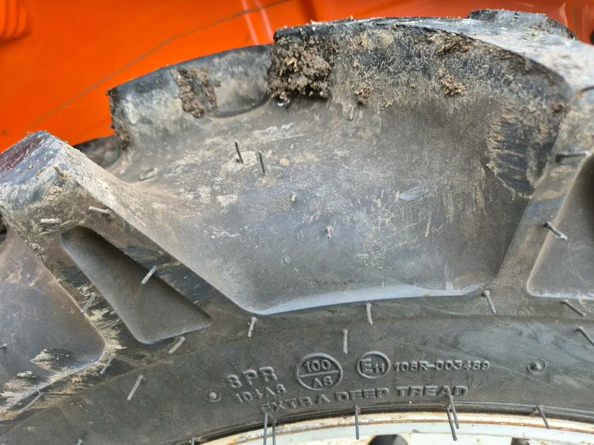 Tractor - Image 2