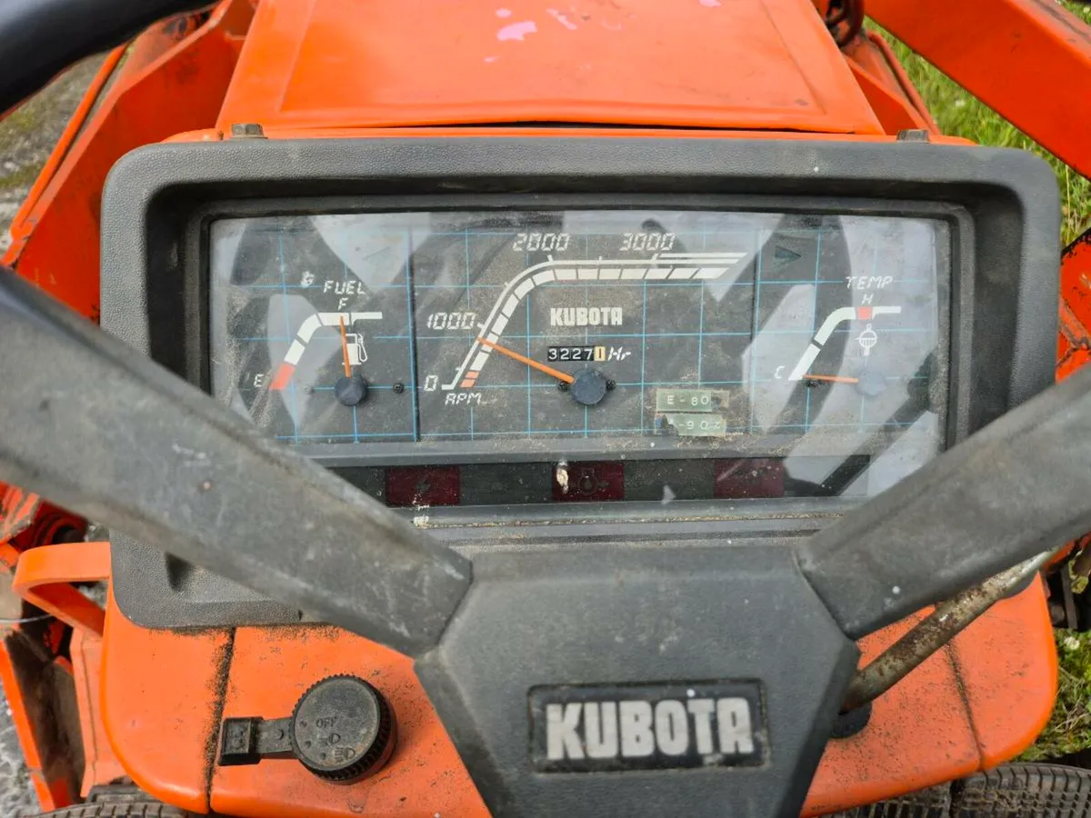 Tractor - Image 4