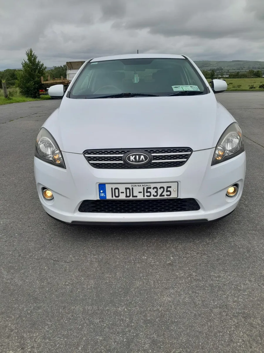 Kia Proceed 2010 1.6 D - Image 1