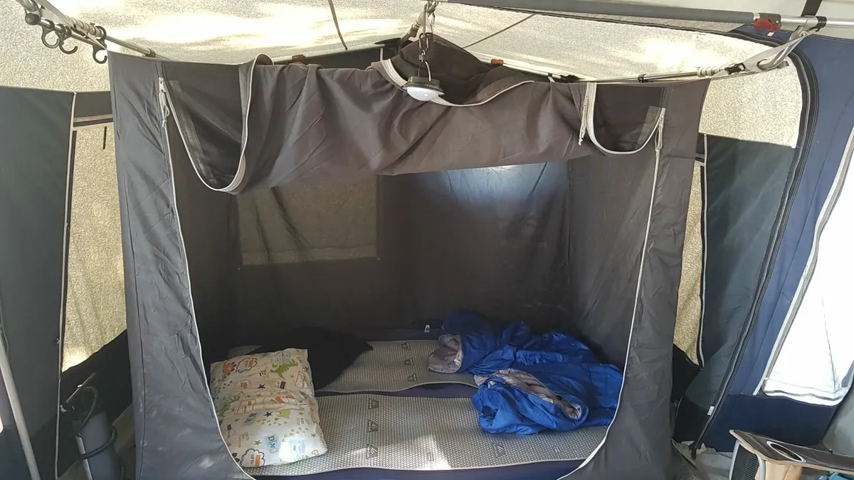 Bailey Pageant Series 5 + Isabella Awning - Image 2