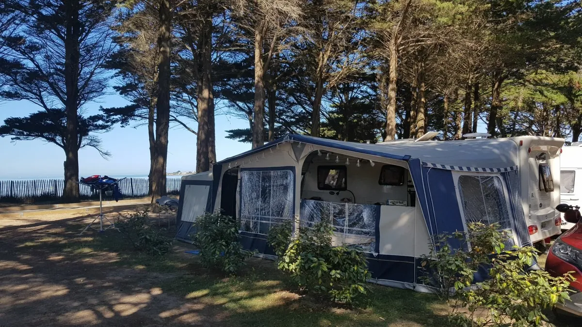 Bailey Pageant Series 5 + Isabella Awning - Image 4