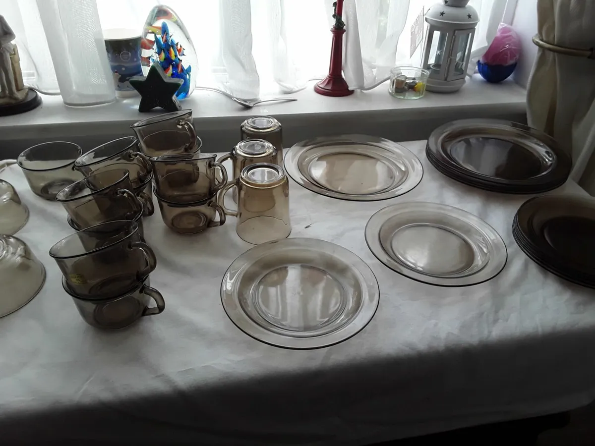 31 piece smoked glass crockery perfect conditions - Image 2