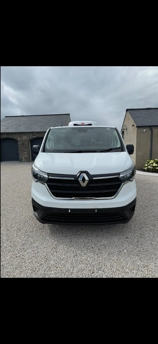 2024 Renault Trafic Start SL30 GAH FRIDGE - Image 2