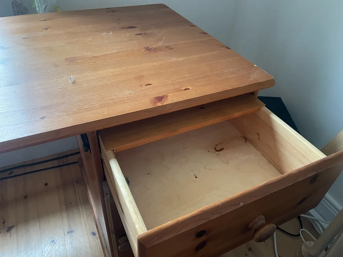 Office Desk - Image 4