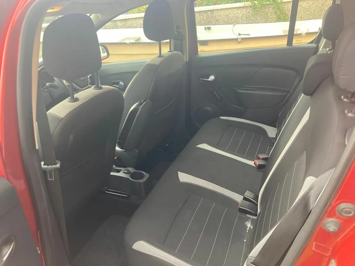 Dacia Sandero Stepway 2020 - Image 3
