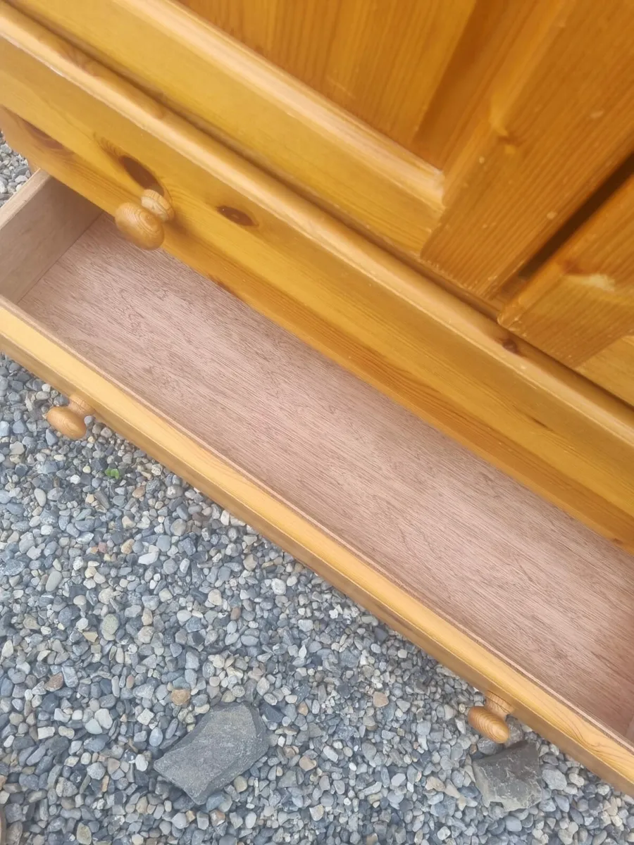 Solid pine 2 door wardrobe with 2 drawers - Image 2