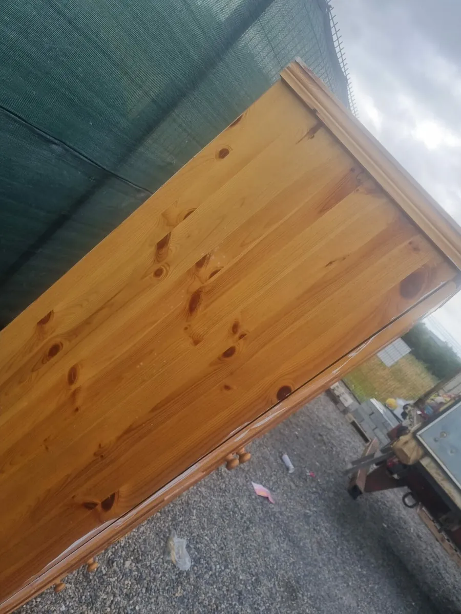 Solid pine 2 door wardrobe with 2 drawers - Image 3