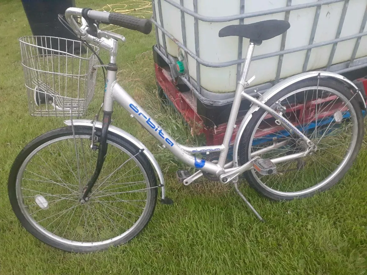 Ladies bike - Image 2