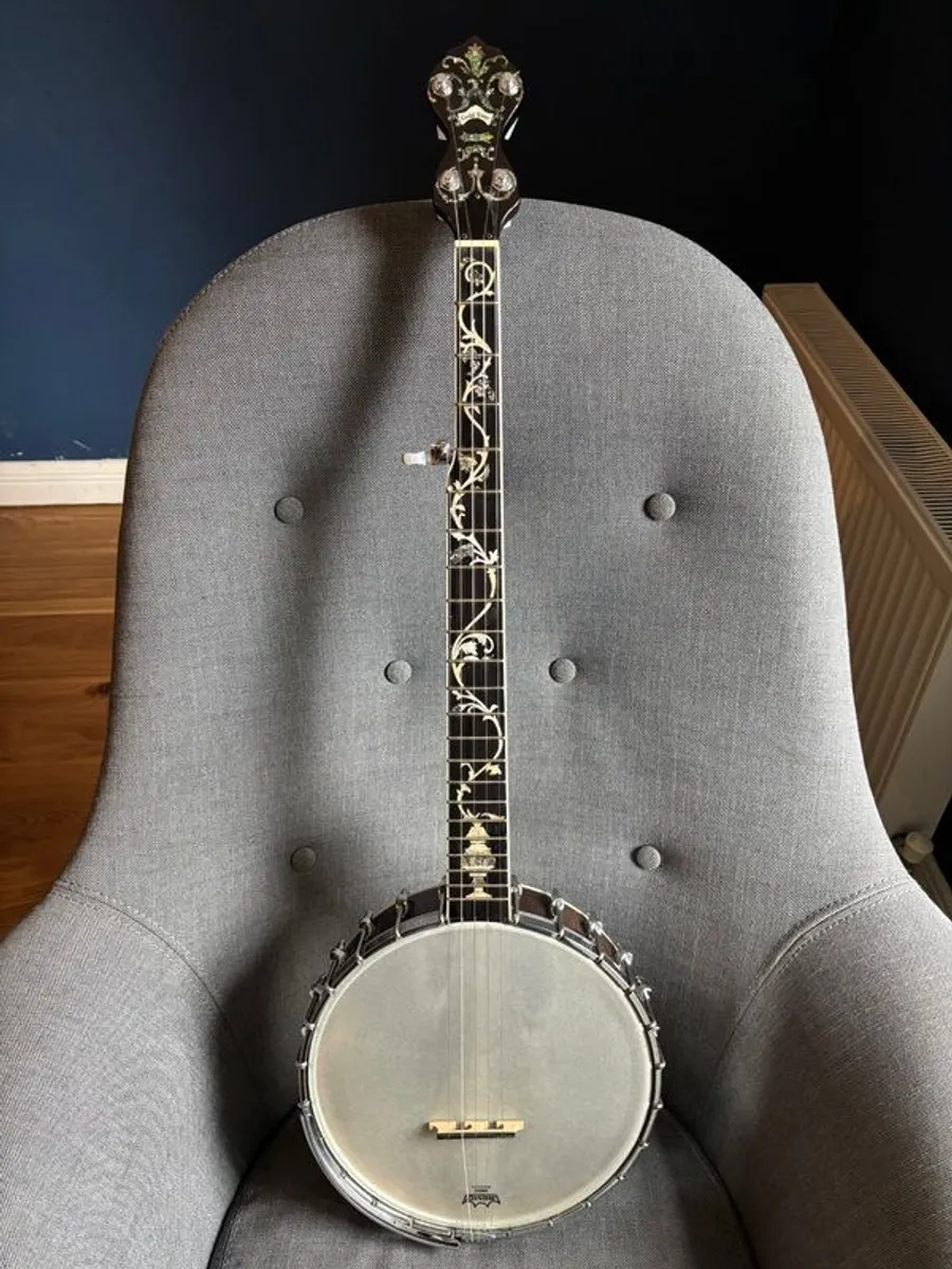 5 String Banjo - Gold Tone WL250+ 'Tree of Life' with Hard Case - Image 1