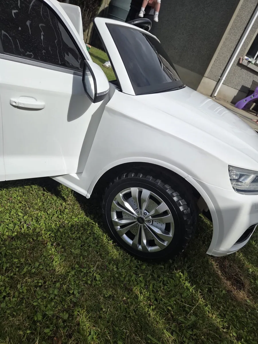 Remote control ride in car - Image 3