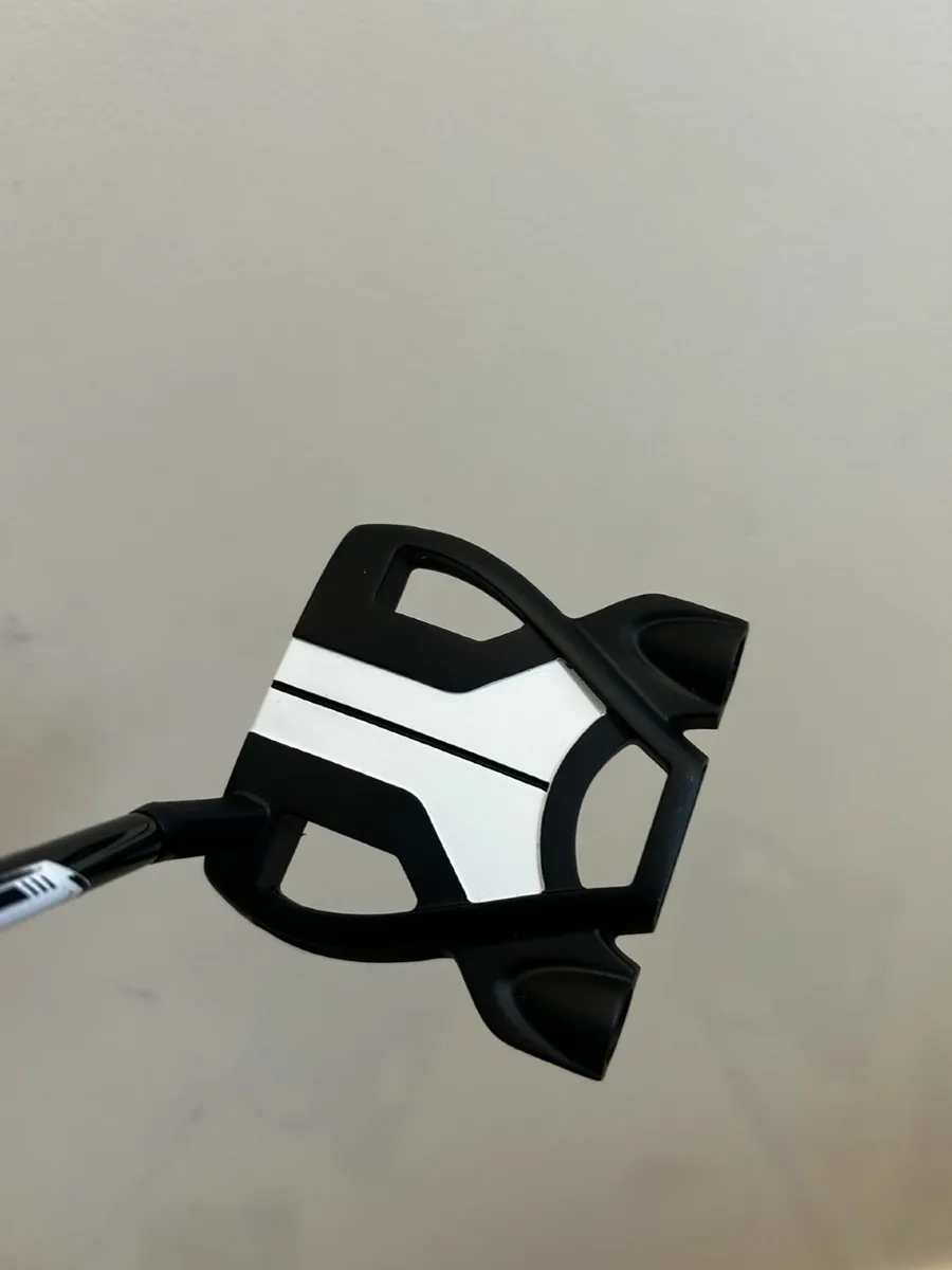 Taylormade Spider 34" Putter - Image 1