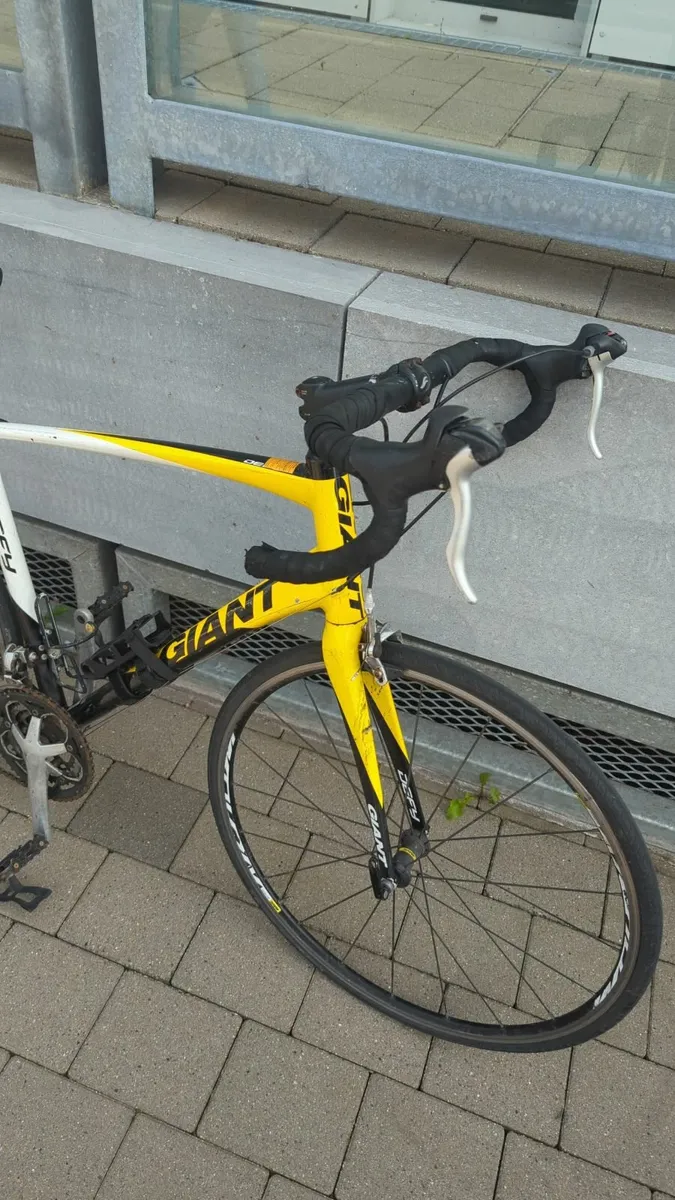 Giant defy full carbon - Image 2