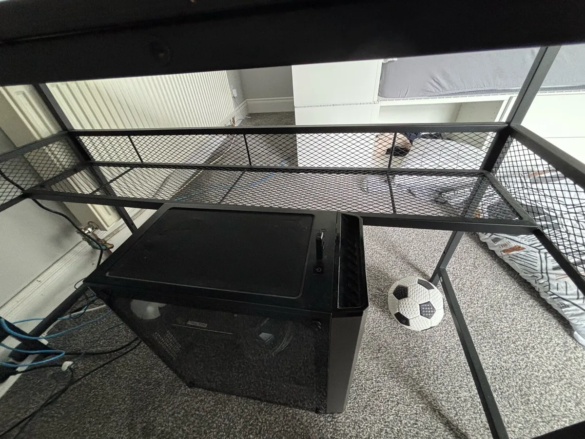 Table - Image 3