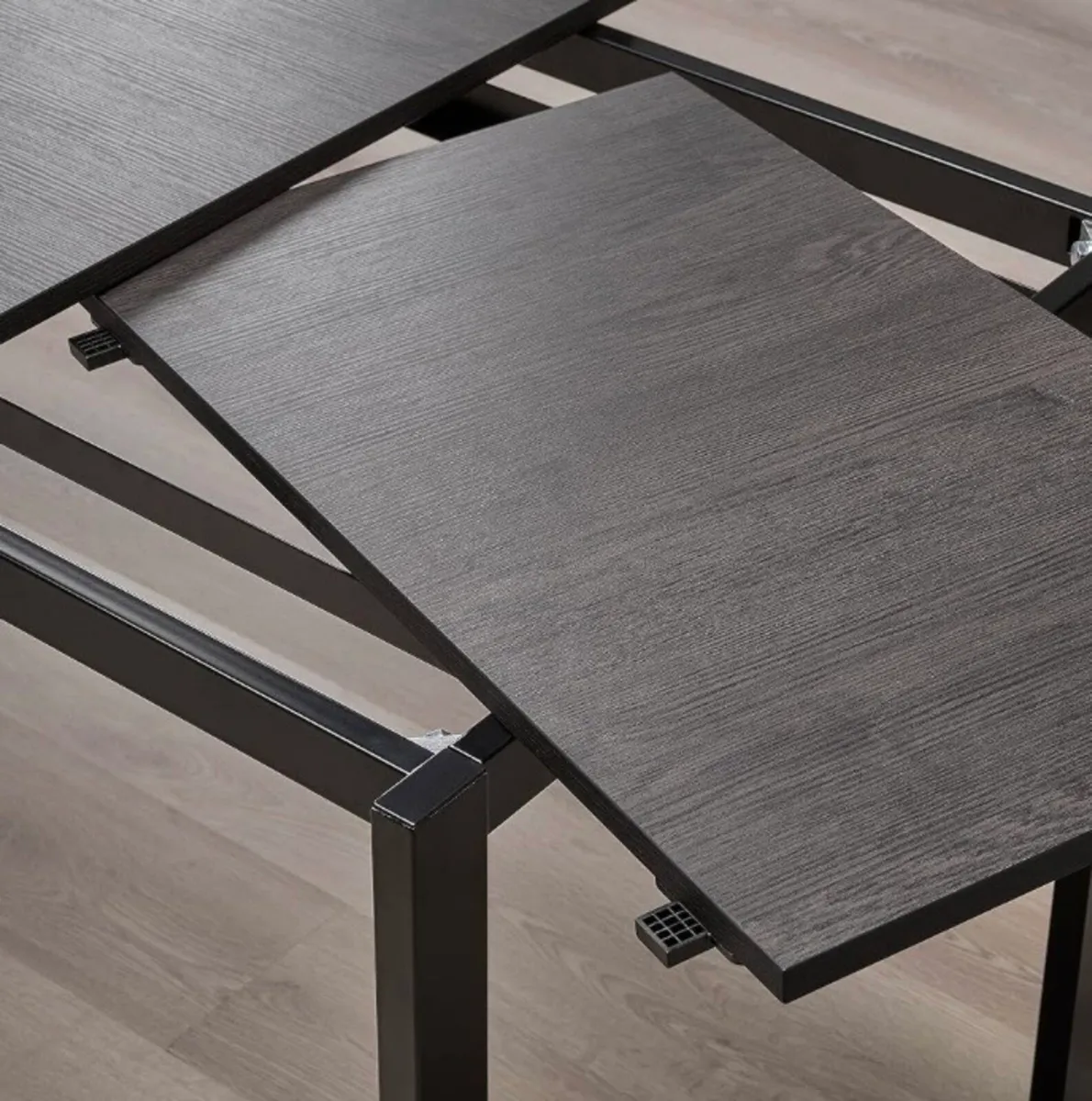 Dinning table - Image 4