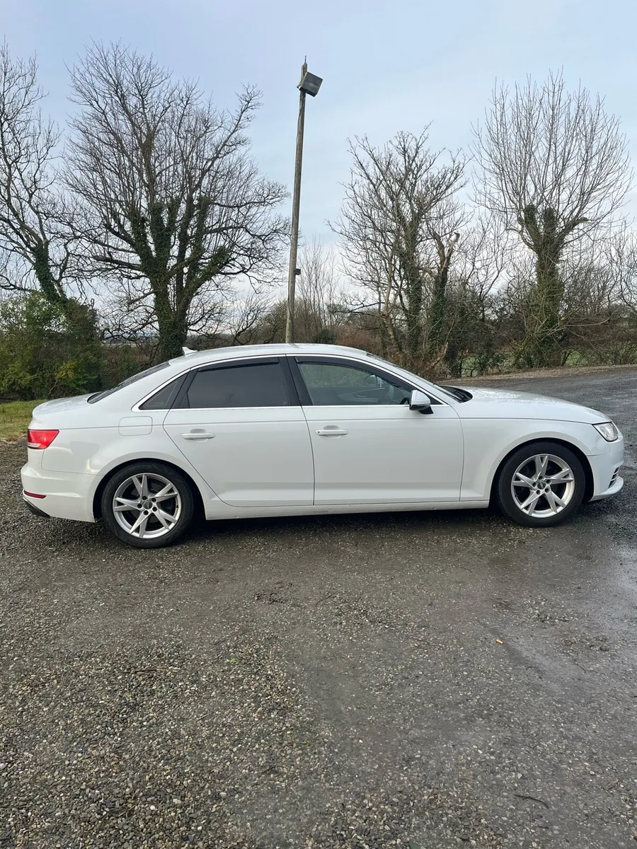 2016 Audi A4 SE Ultra 150BHP - Image 3