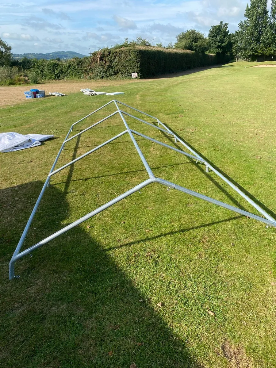 Marquee - carport - Image 3