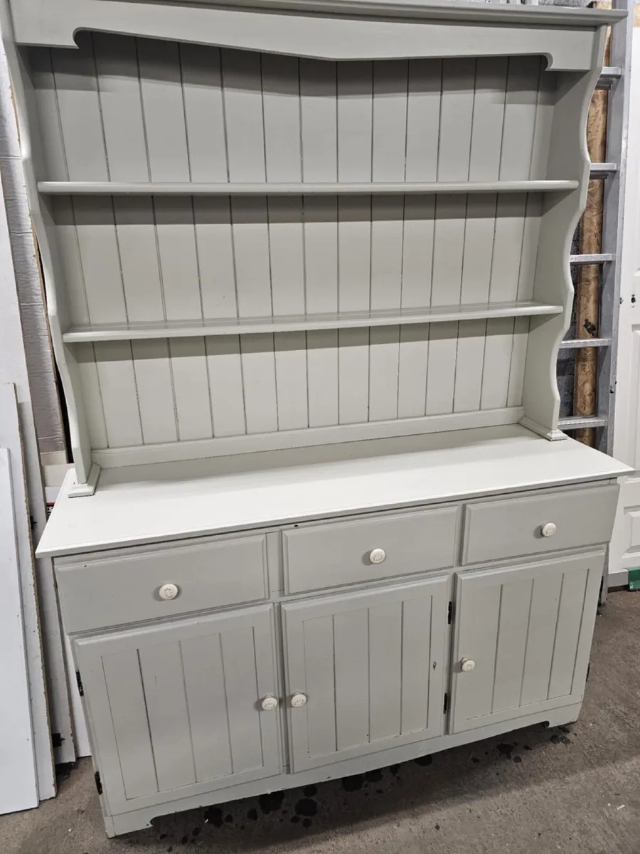 Kitchen dresser - Image 2