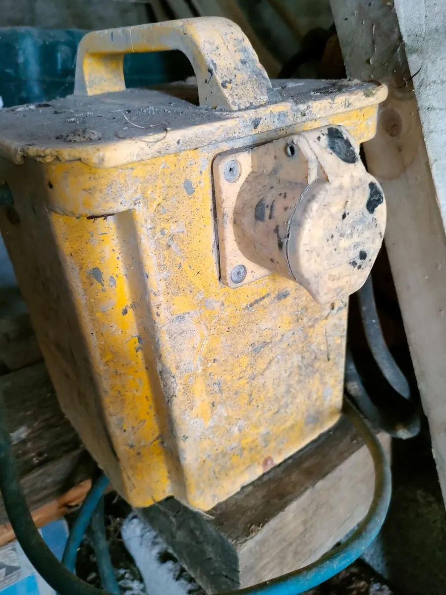 SHED CLEAROUT - Image 2