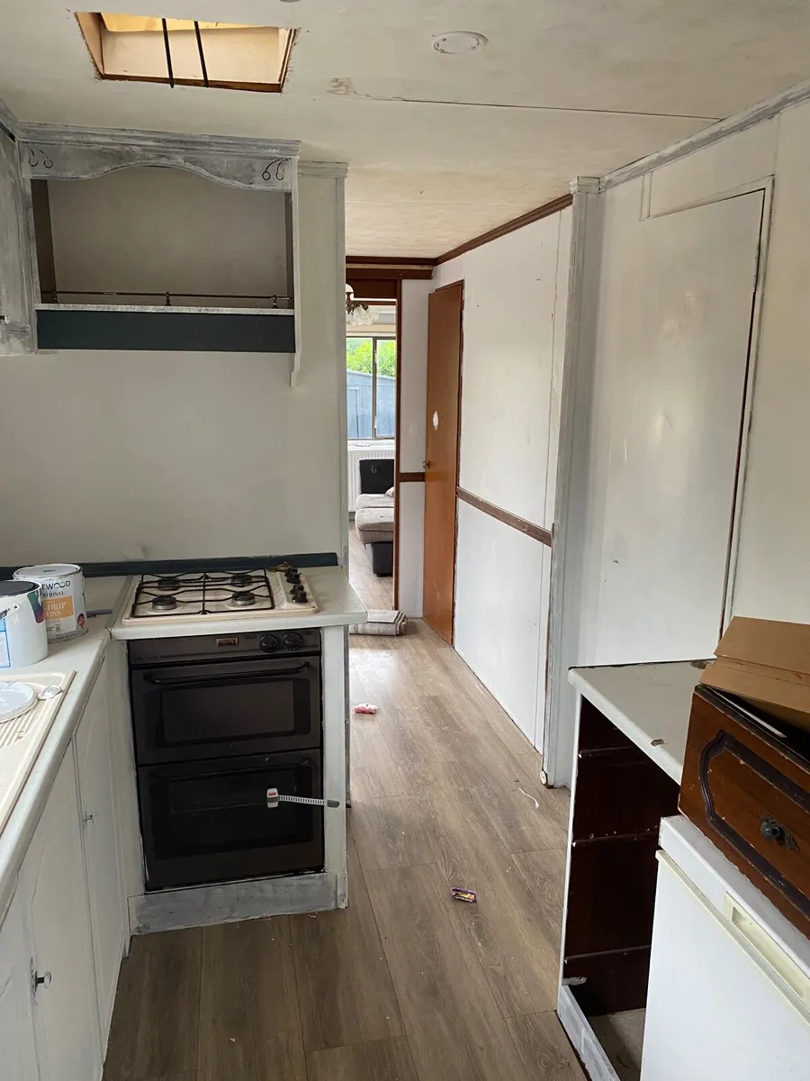 Lovely mobile home for sale - Image 2
