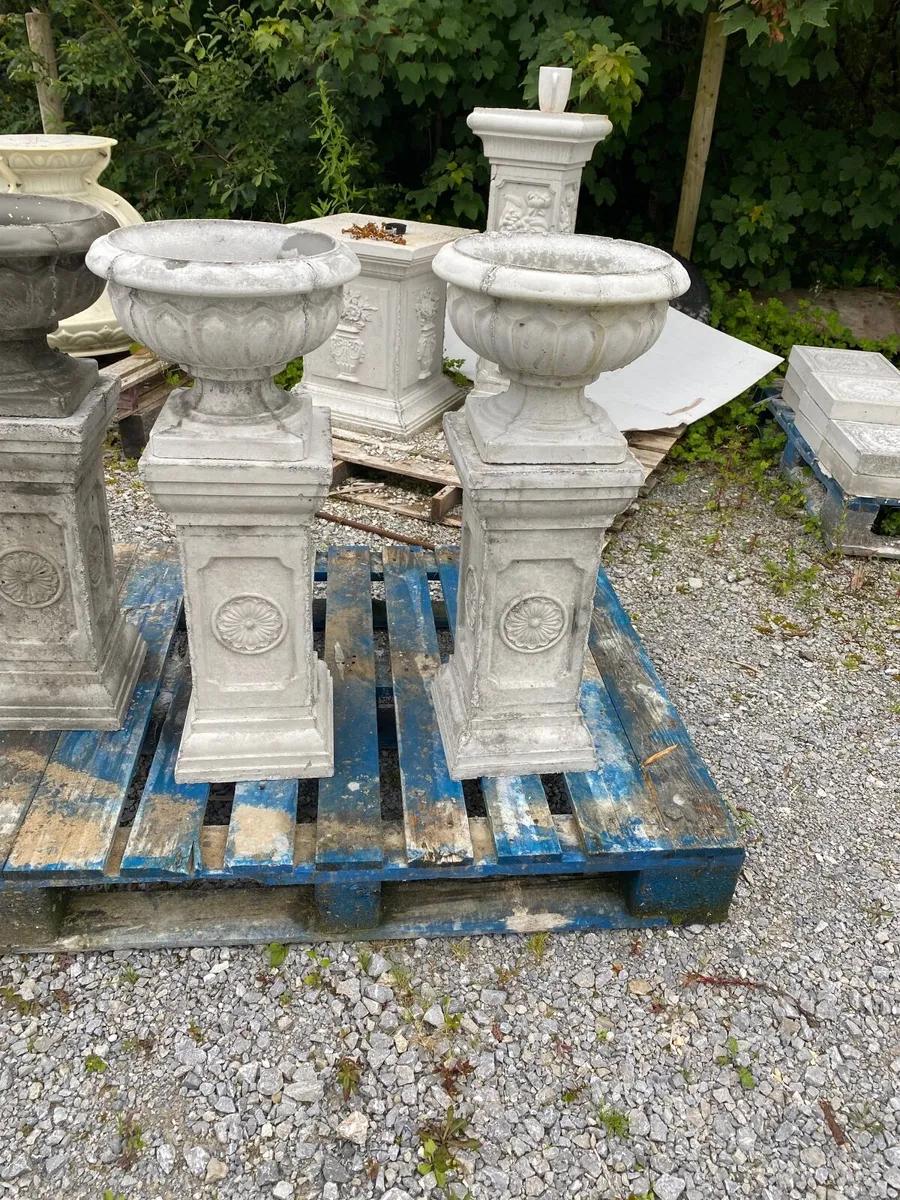 Flower pots - Image 2