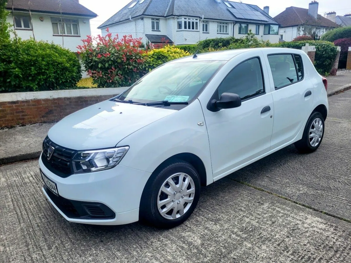 Dacia Sandero 1.0 | Low Mileage  ** AS NEW ** - Image 4