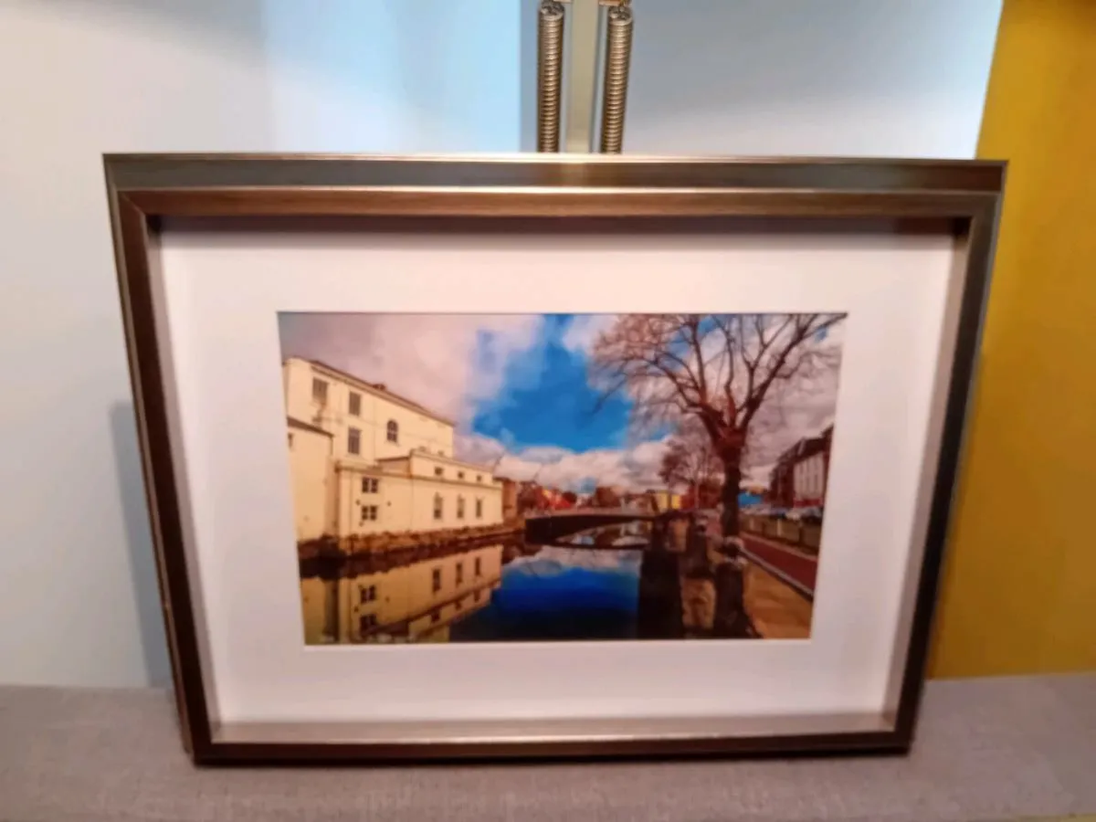 Cork - Image 2