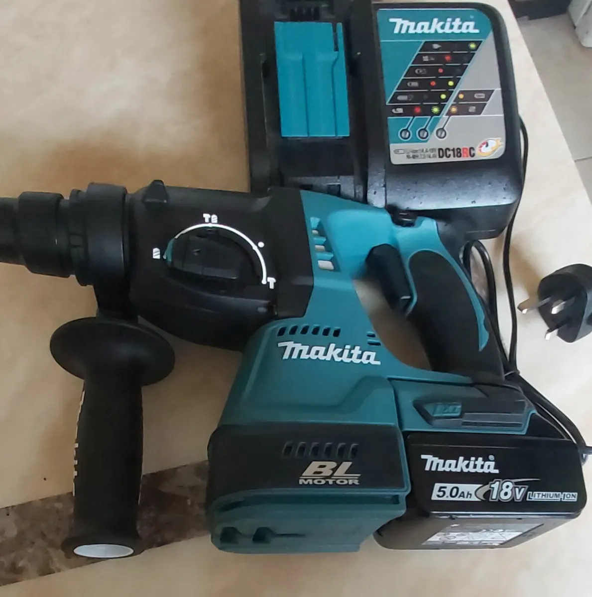 New makita sds kango drill - Image 3