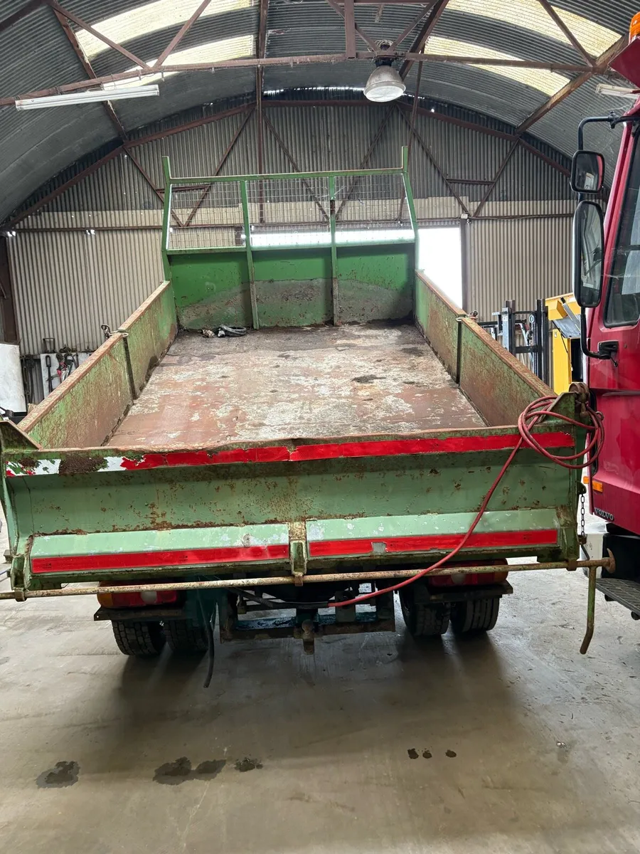 09 Mitsubishi 7c15D tipper Breaking for parts - Image 1