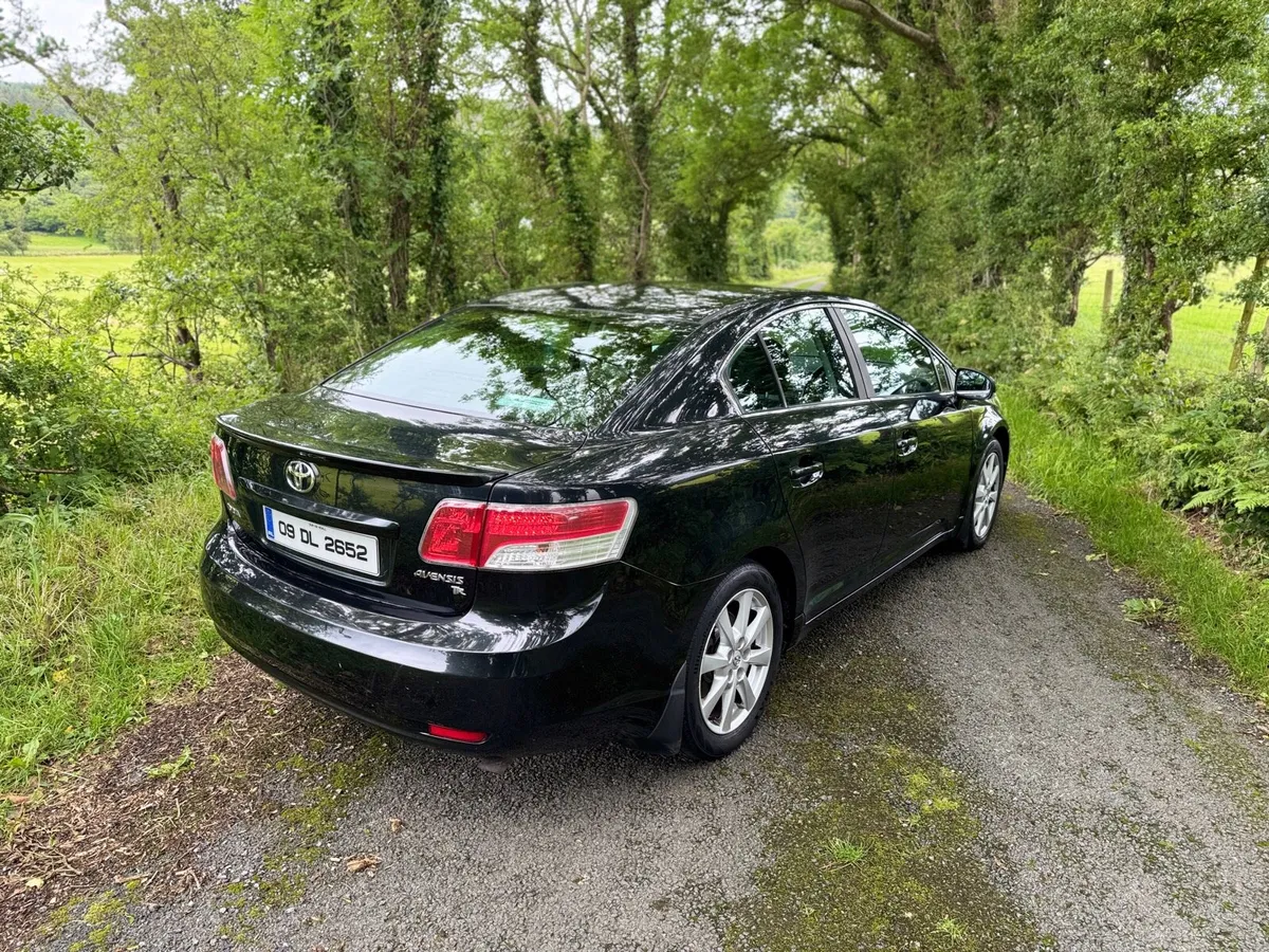 2009 Toyota Avensis - Image 4
