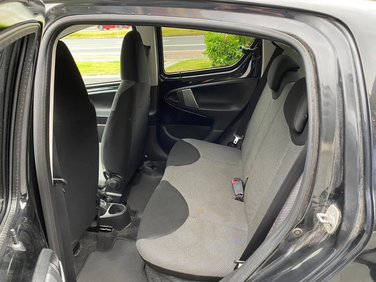 Toyota Aygo - 0872558536 - Image 2