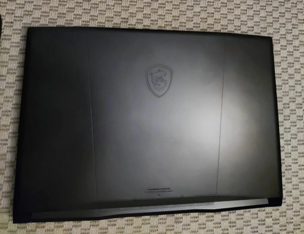 💻 MSI Katana 17 B13VFK – 17.3" / i7-13620H, 4070 - Image 3