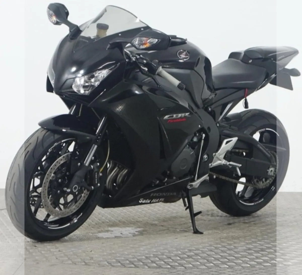 Honda fireblade Cbr 1000rr 08 - 16 parts - Image 2
